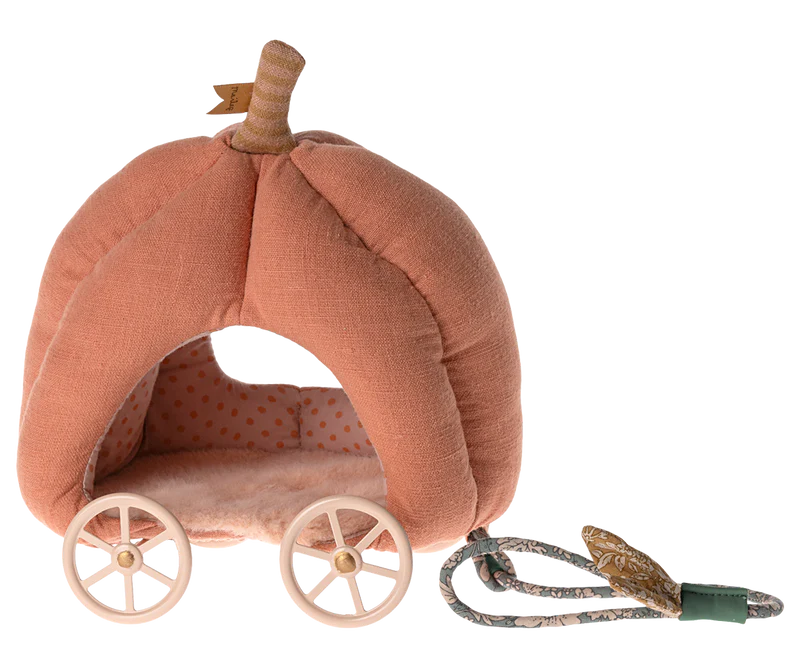 Pumpkin Carriage, Mouse